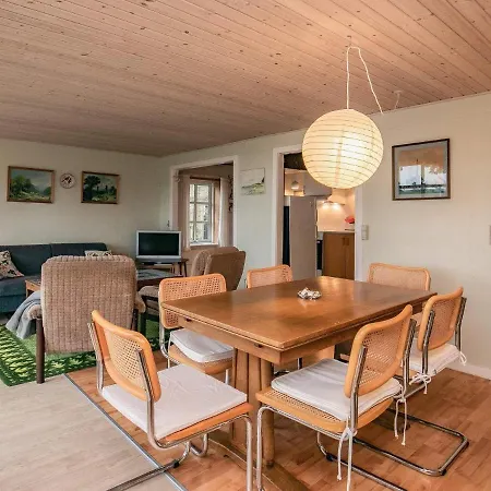 בית נופש Peaceful Holiday In Funen Denmark With Terrace *